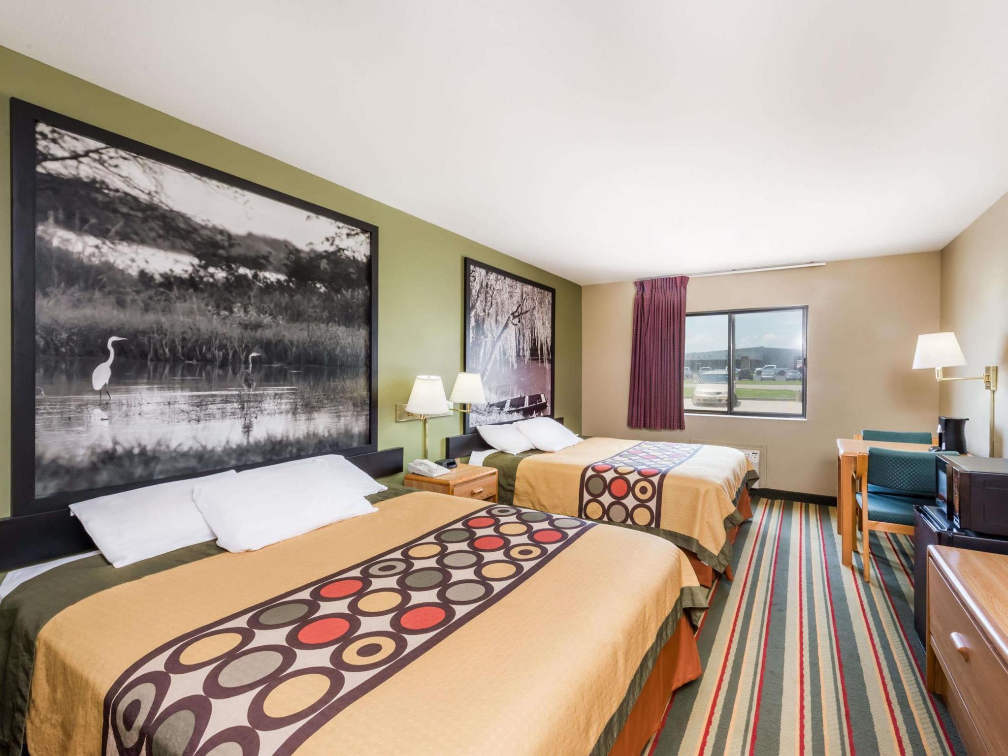 ซูเปอร์ 8 บาย วินด์แฮม ชานุต Hotel Chanute ภายนอก รูปภาพ