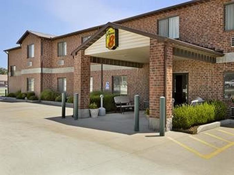 ซูเปอร์ 8 บาย วินด์แฮม ชานุต Hotel Chanute ภายนอก รูปภาพ