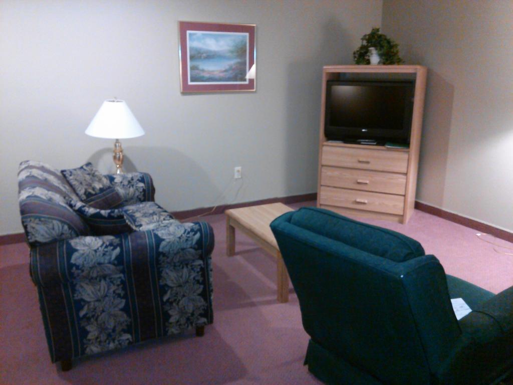 ซูเปอร์ 8 บาย วินด์แฮม ชานุต Hotel Chanute ภายนอก รูปภาพ